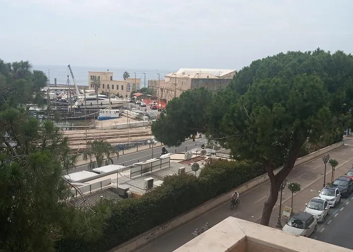 Apartment La Casa Del Poeta Fronte Mare Sanremo